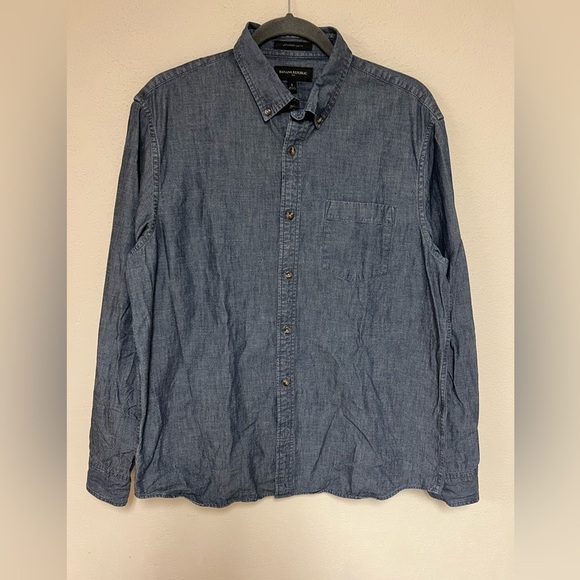 Banana Republic untucked slim fit cotton button down L - Picture 1 of 7